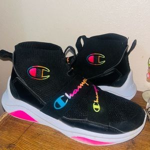 women champion shoes